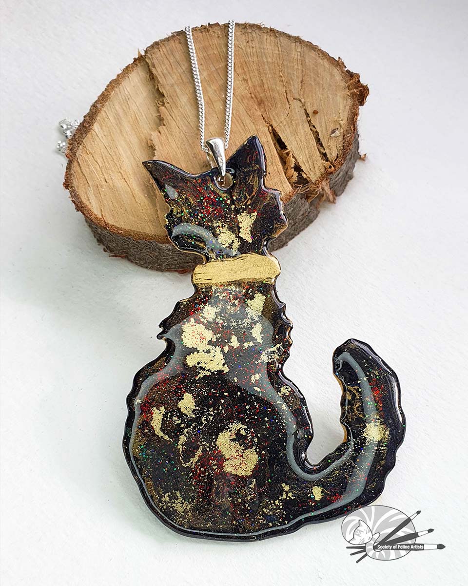 Two-in-One Reversible Cat Necklace
