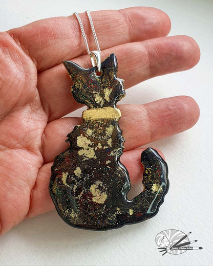 Two-in-One Reversible Cat Necklace