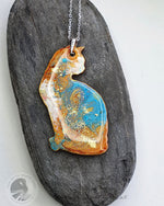 Load image into Gallery viewer, Reversible Cat Necklace - Green/Orange
